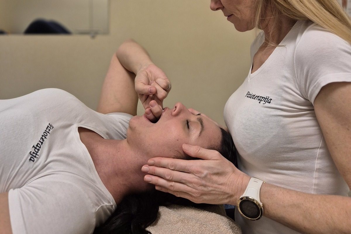 Obravnava čeljustnega sklepa